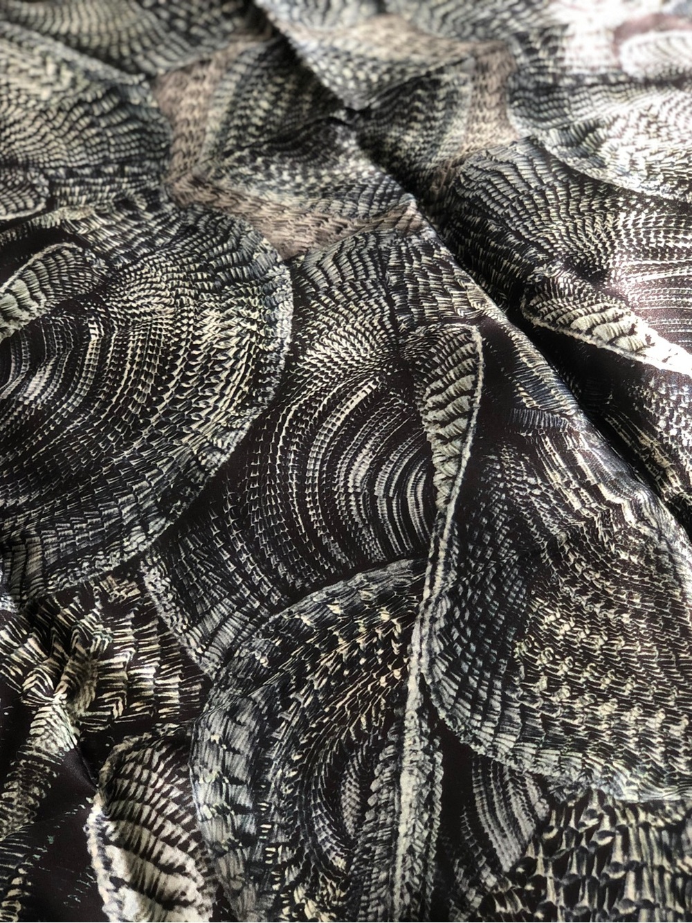 Iris van Herpen Abstract Swirl Scarf - Picture 8 of 8
